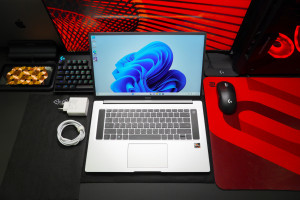 БУ Ноутбук Honor MagicBook 16 R5 5600H 16GB 512GB